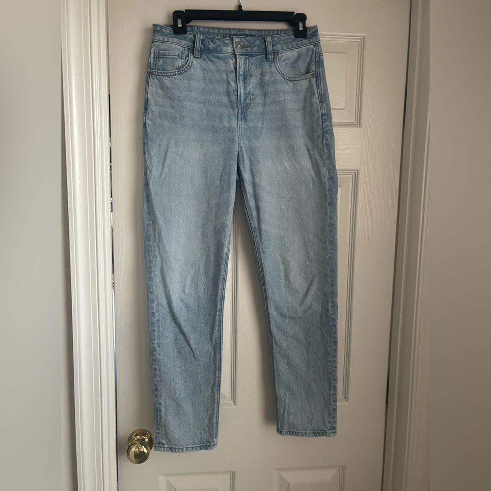 American Eagle Mom Jean